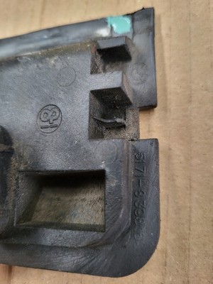 Original BMW E46 Cabrio Coupe + Z3 Coupe Wagengeber Aufnahme Hebebühne 8398169 – Bild 3