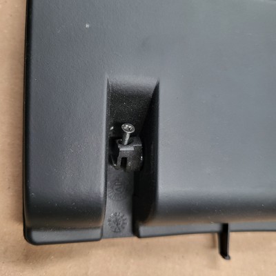 BMW Z4 E85 E86 Klappe Deckel Ablage  Mittelkonsole  HINTEN Schwarz Black 6978100 – Bild 5