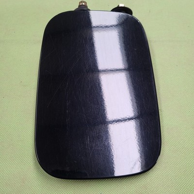 BMW E46 Cabrio Tank Deckel Klappe Schwarz  – Bild 2