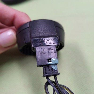 BMW E46 Ring Antenne 8363099 EWS III + Kabel Stecker