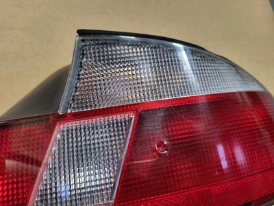 BMW Z3 Roadster Rückleuchte Rücklicht Bremslicht 8384512 RECHTS  rot weiss  – Bild 10
