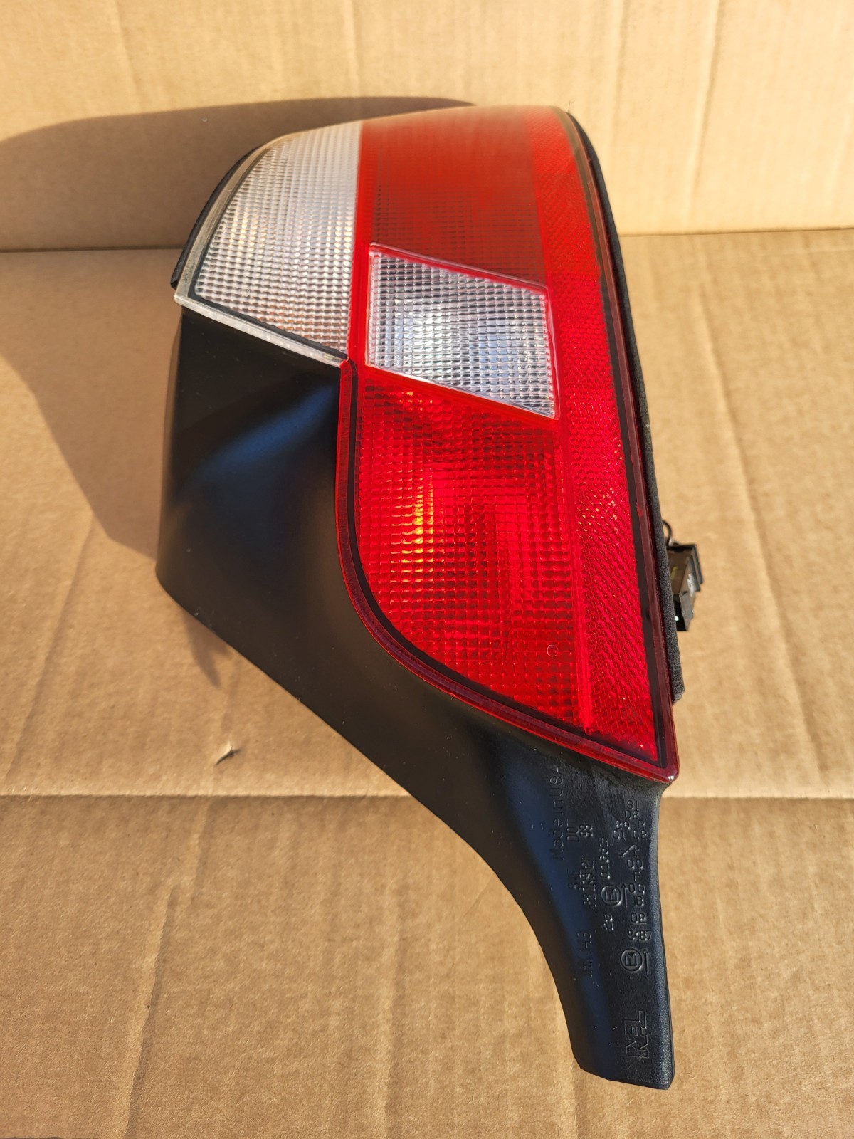 BMW Z3 Roadster Rückleuchte Rücklicht Bremslicht 8384512 RECHTS rot weiss – Bild 8