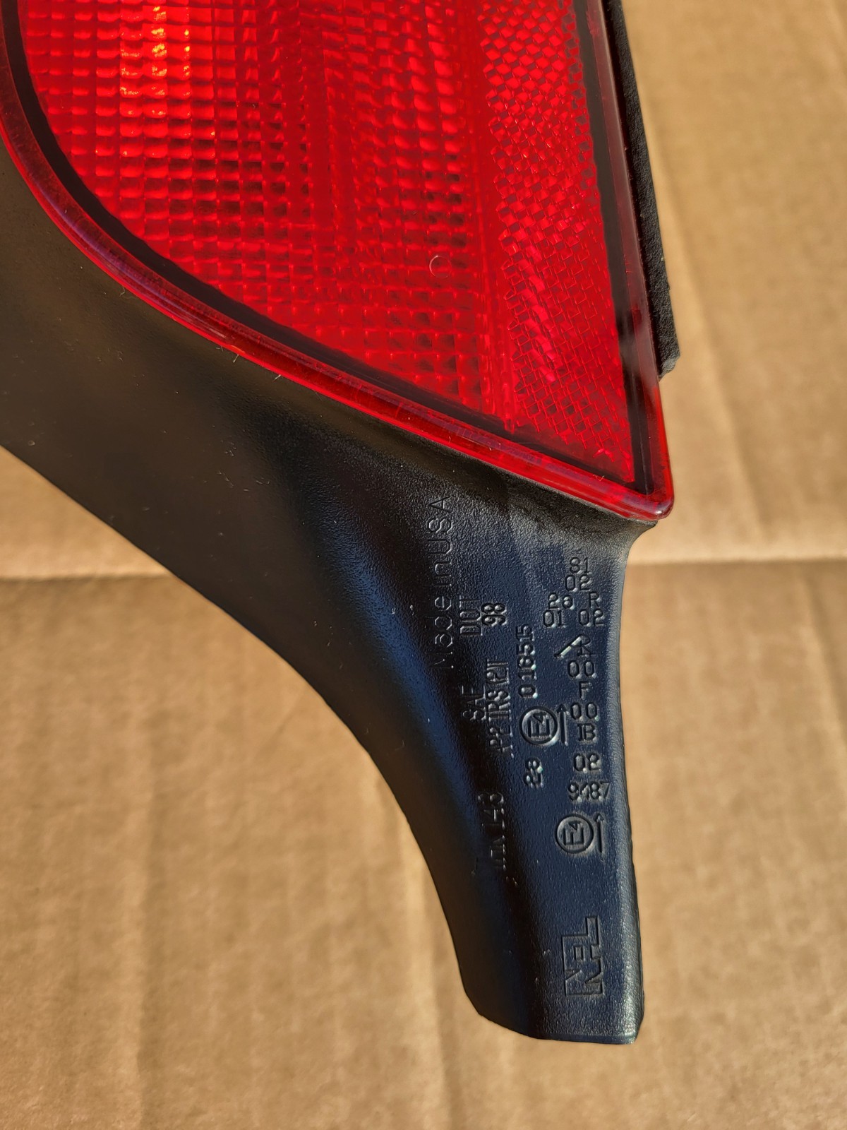 BMW Z3 Roadster Rückleuchte Rücklicht Bremslicht 8384512 RECHTS rot weiss – Bild 9