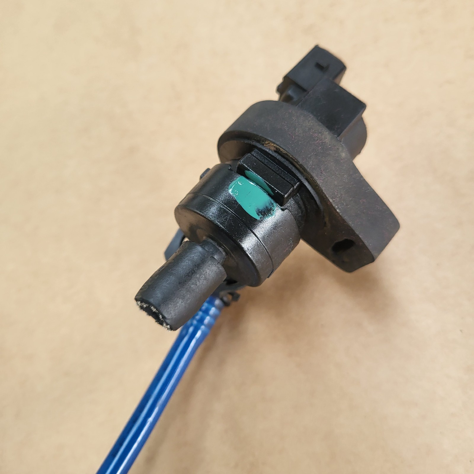 Tank Ventil BMW E36  Z3  Entlüftungsventil 1433602 + Entlüftungsleitung 1184613 – Bild 2