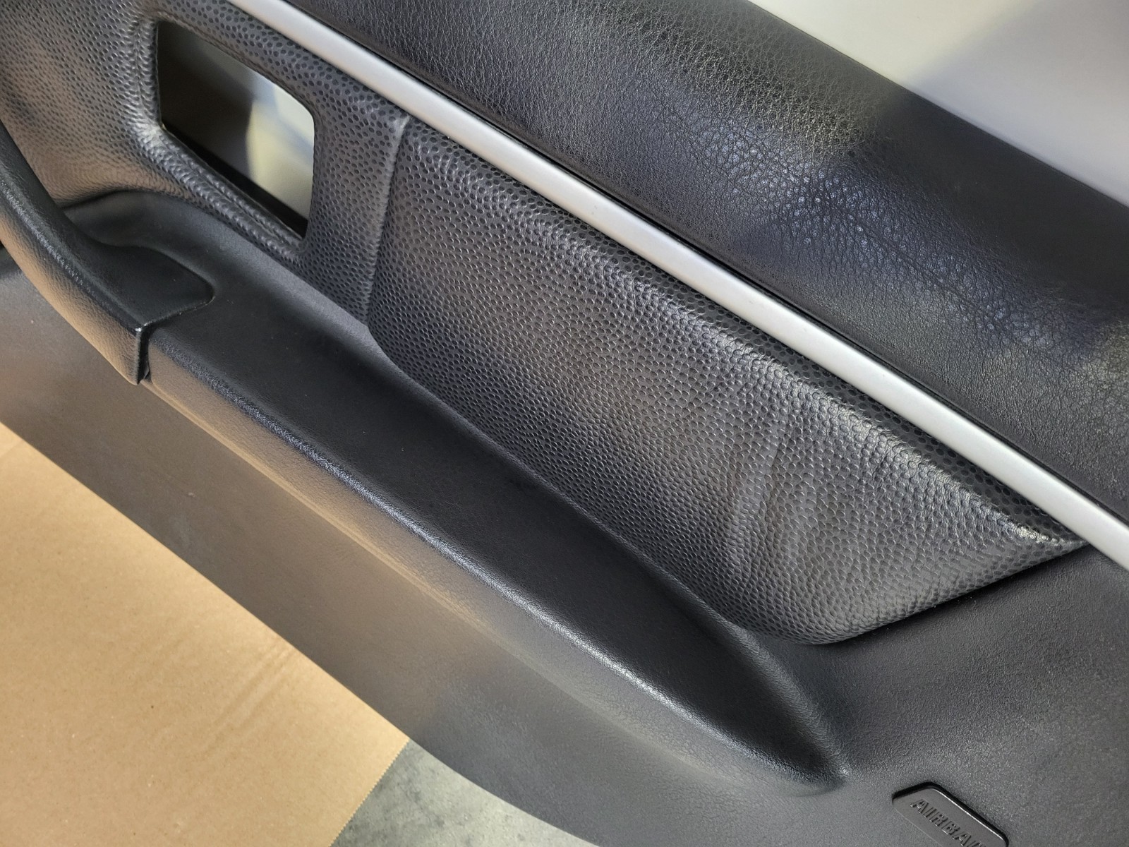 BMW Z3 Tür Verkleidung Leder Schwarz RECHTS LINKS Türgriff  Airbag-Klappe Chrom – Bild 13