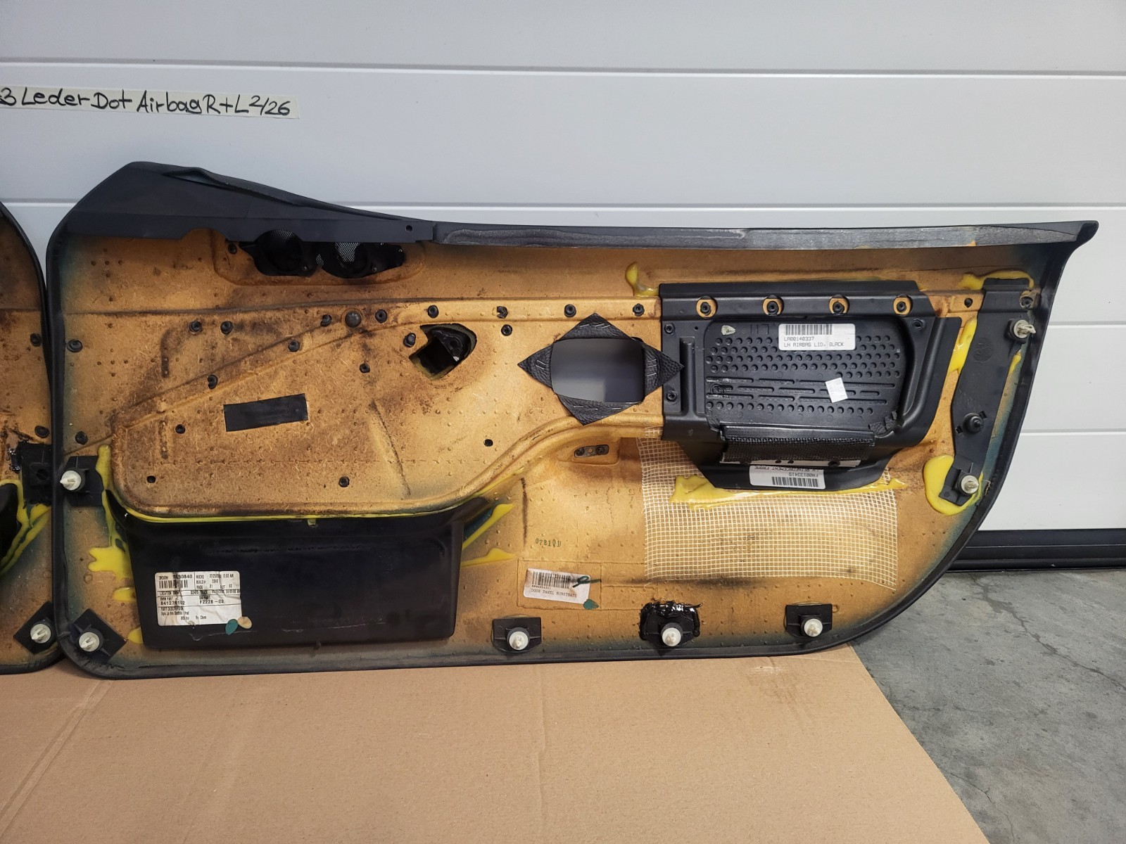 BMW Z3 Tür Verkleidung Leder Schwarz RECHTS LINKS Türgriff  Airbag-Klappe Chrom – Bild 18