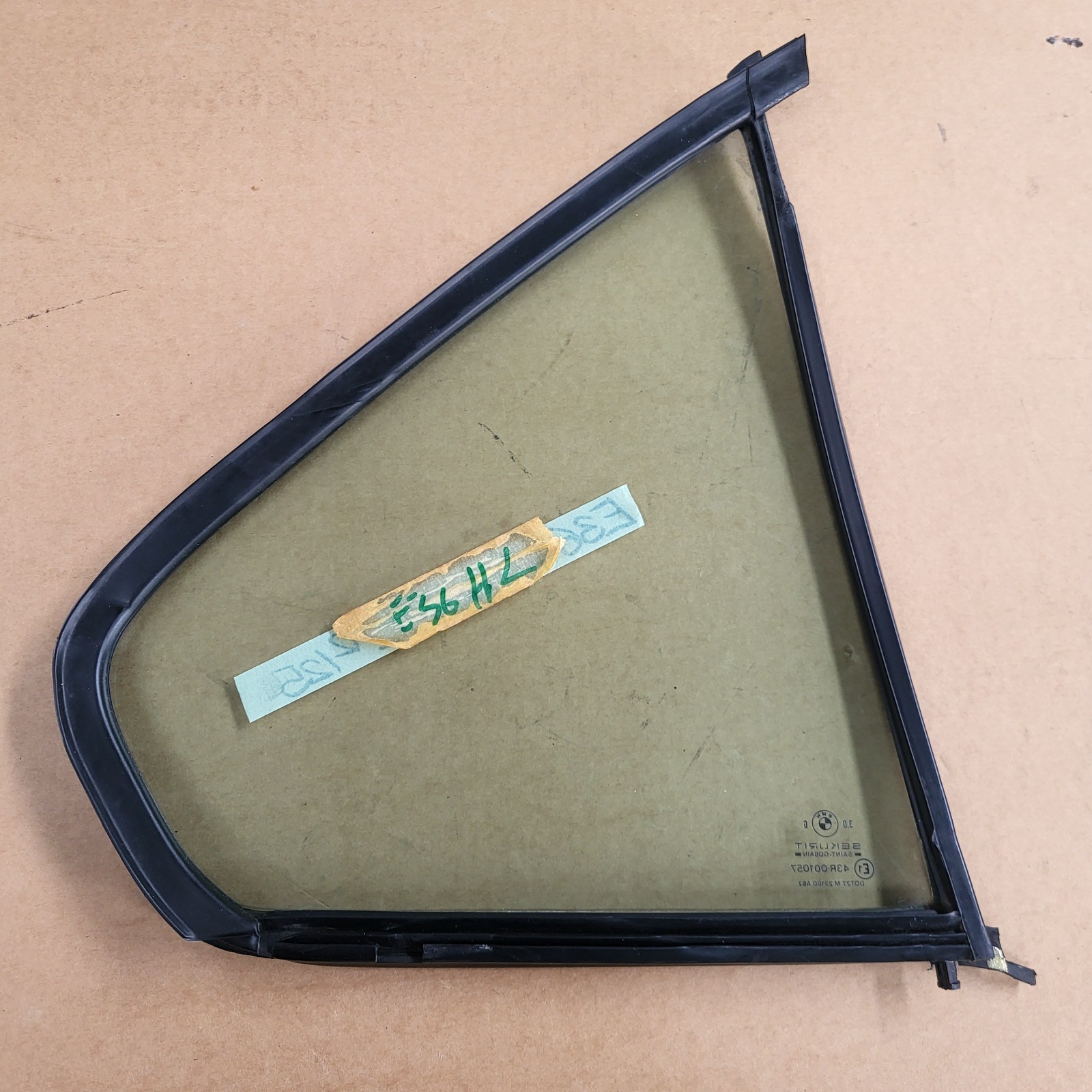 BMW E36 Limousine Seiten Scheibe Tür Fenster Glas HINTEN LINKS Fahrer Seite – Bild 3