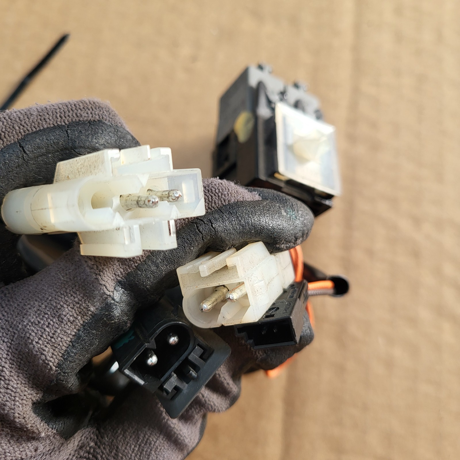 BMW Z3 Beifahrer Sport Sitz Schalter Kabel Stecker Höhen Verstellung 8410676