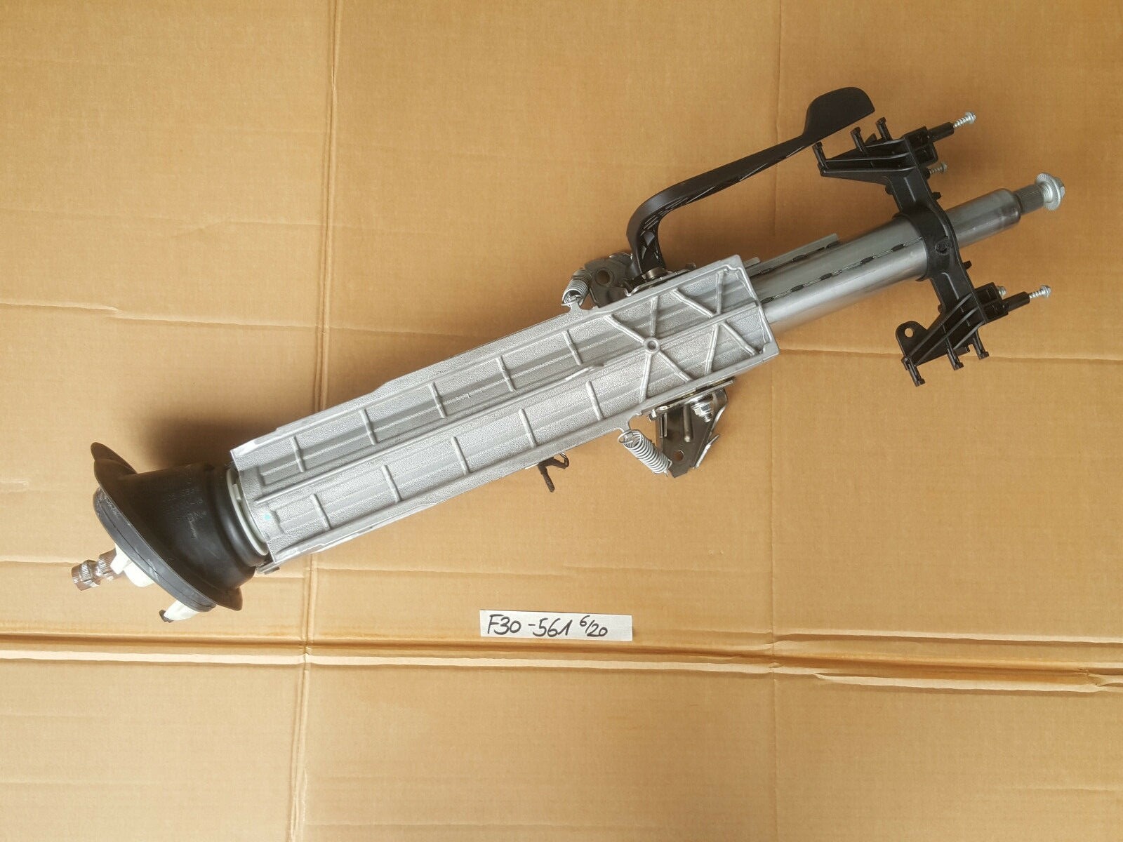 BMW F20 F21 F30 F31 Lenksäulenverstellung mechanisch 6858561 Lenksäule