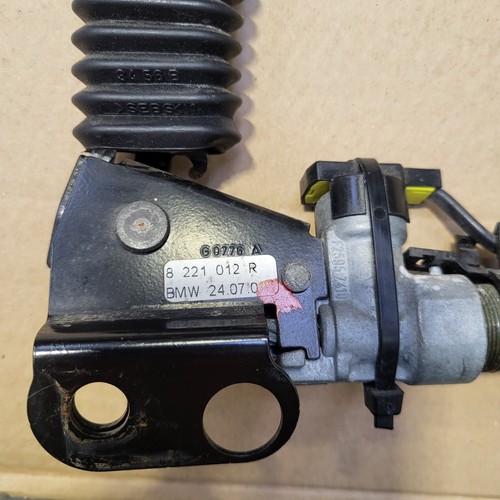 BMW Z3 Roadster Gurtstraffer Gurt Schloss Gurtstrammer VORNE RECHTS mit Kabel