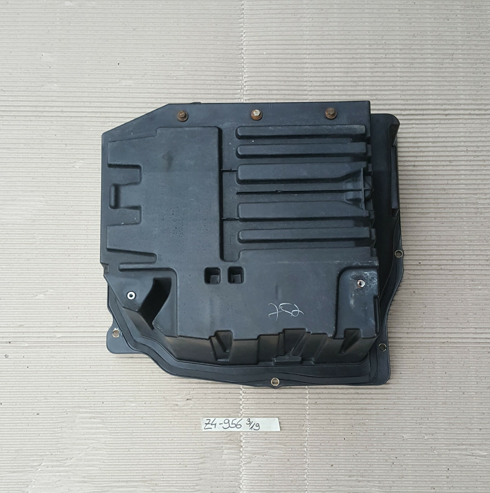 BMW Z4 E85 E86 Multifunktionswanne Gepäckraum 7016956 Kofferraum Batterie Wanne