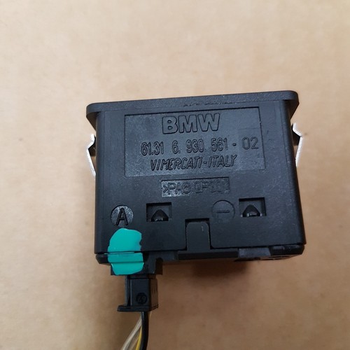 BMW E90 E91 E92 E81 E87 E60 F07 F10 F11 Z4 Audio Buchse AUX IN Schalter 6930561 
