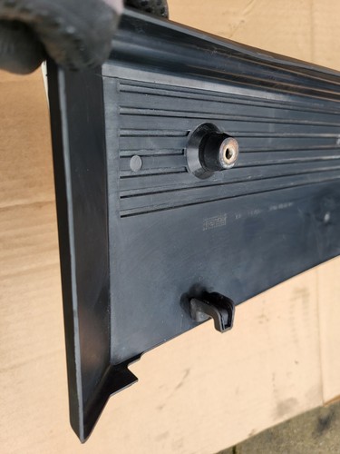 BMW Z3 Z4 E85 Motor Abdeckung 1435950 Verkleidung 2,5i  M54 + Blindstopfen