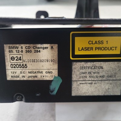 BMW Z3 Roadster Coupe CD Wechsler 8360284 + 6 Fach Magazin Changer + Halter