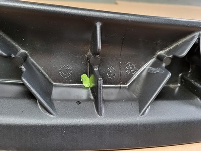BMW Z3 Roadster Verdeck Rahmen Leiste innen Blende Schiene VORNE Verschluß Haken