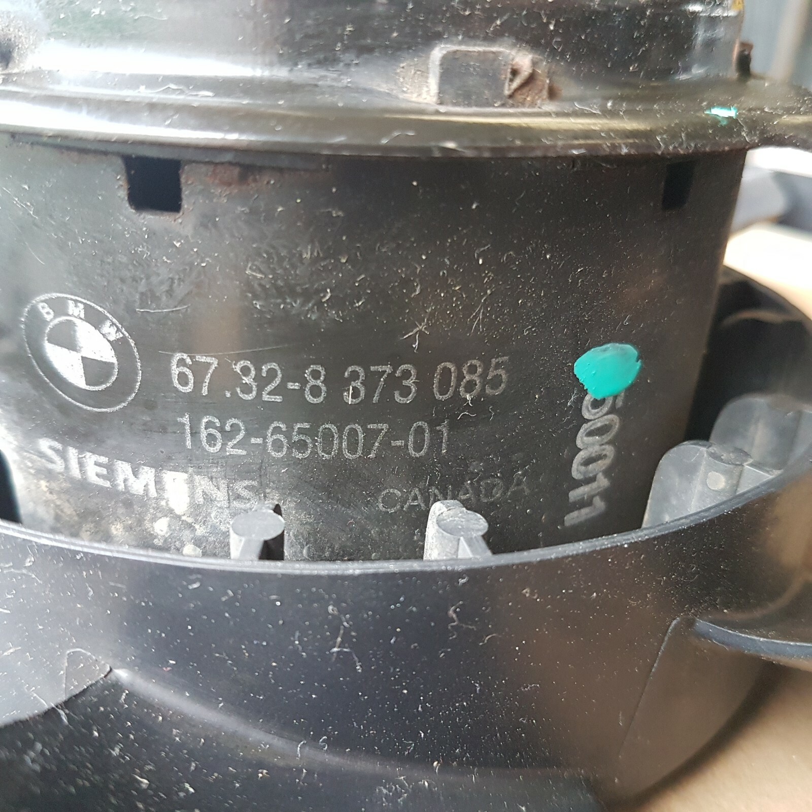 BMW 3er E36 4 Zylinder Motor vom Zusatz Lüfter Sauglüfter  8373085