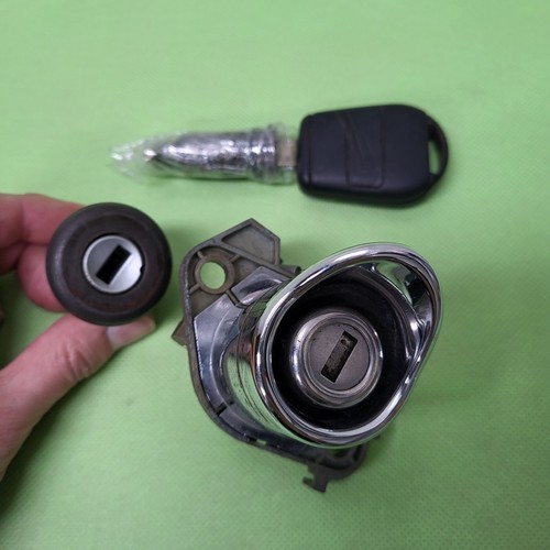 BMW Z3 Motorsteuergerät 7519308  2,2 i Wegfahrsperre EWS Modul Zündschloss M54