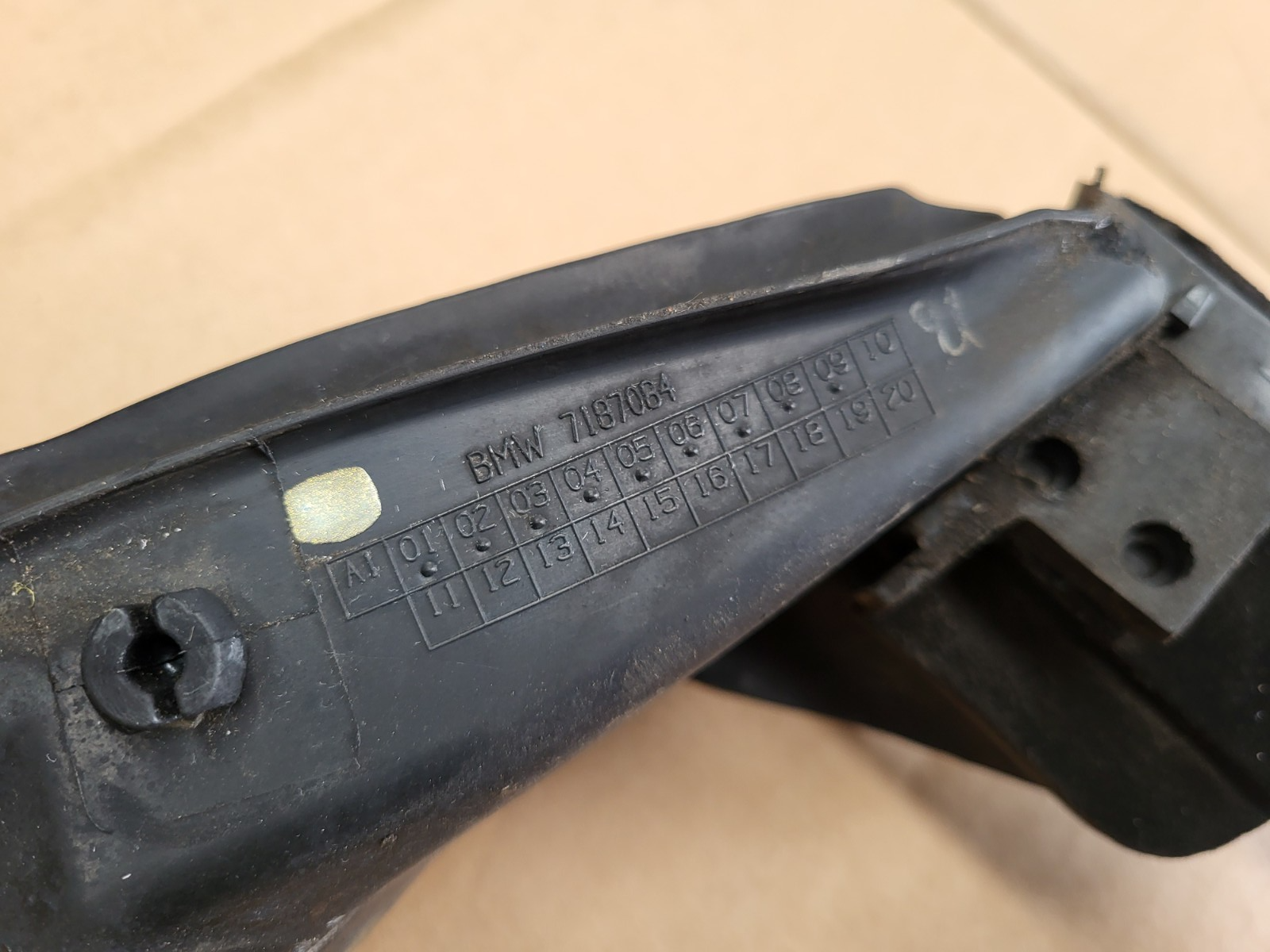 BMW E92 E93 Dichtung Schacht Leiste Beifahrer Tür Gummi RECHTS 7187084