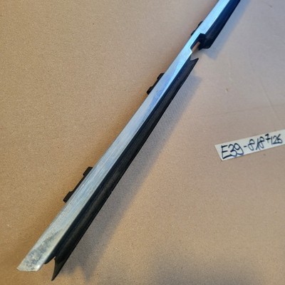 BMW E39 Zierleiste Chrom Fenster Schacht Leiste Dichtung HINTEN RECHTS 8185818