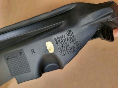 BMW E93 Cabrio Leiste Seiten Scheibe aussen HINTEN RECHTS 7119098 Shadow Line