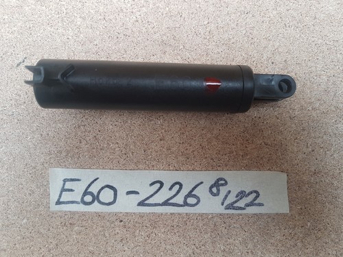 BMW 5er E60 E61 Handschuhfach Dämpfer 7119226