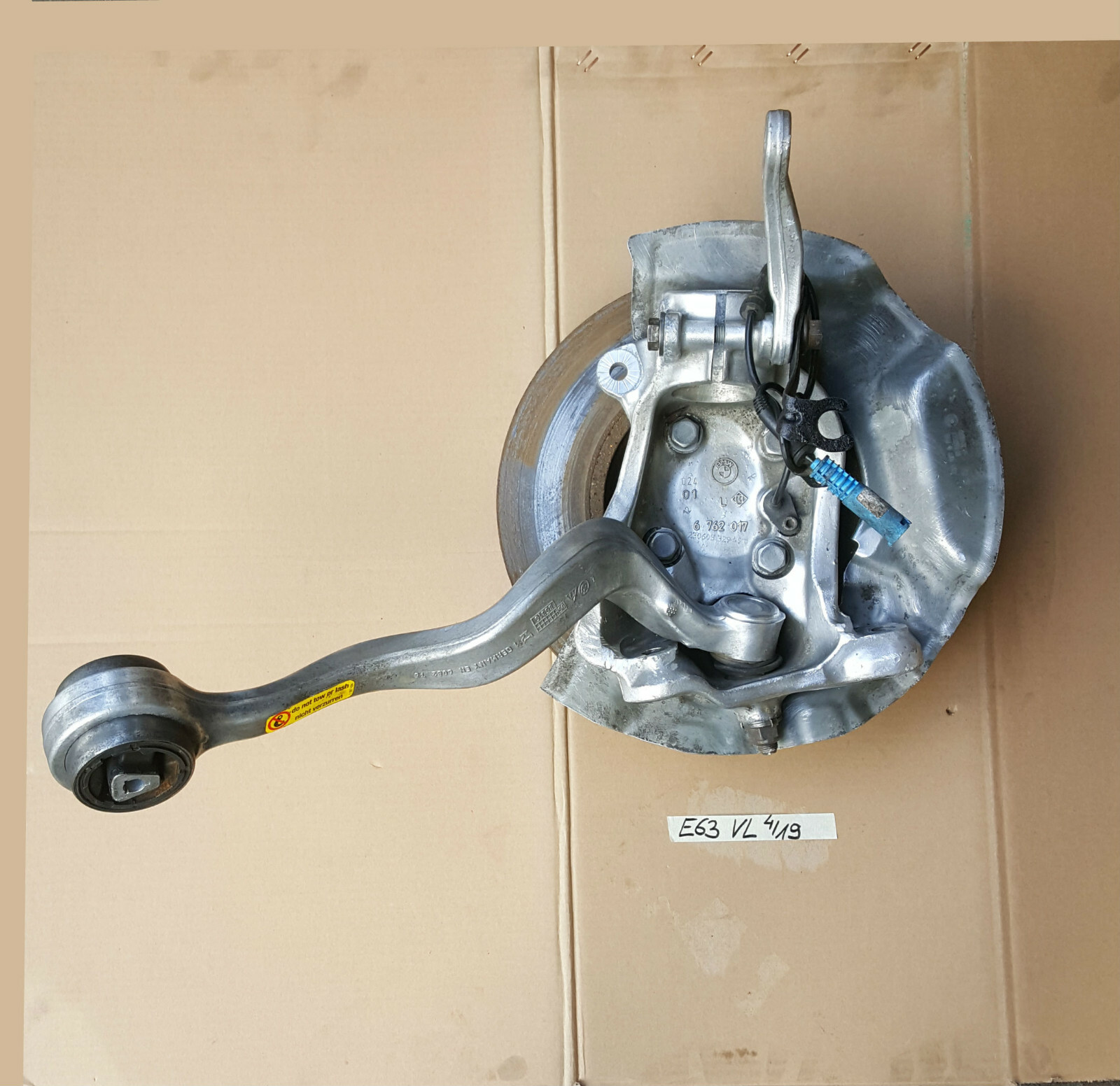 BMW E63 E64 Radlager Achsschenkel Radnabe Schwenklager Zugstrebe VORNE LINKS