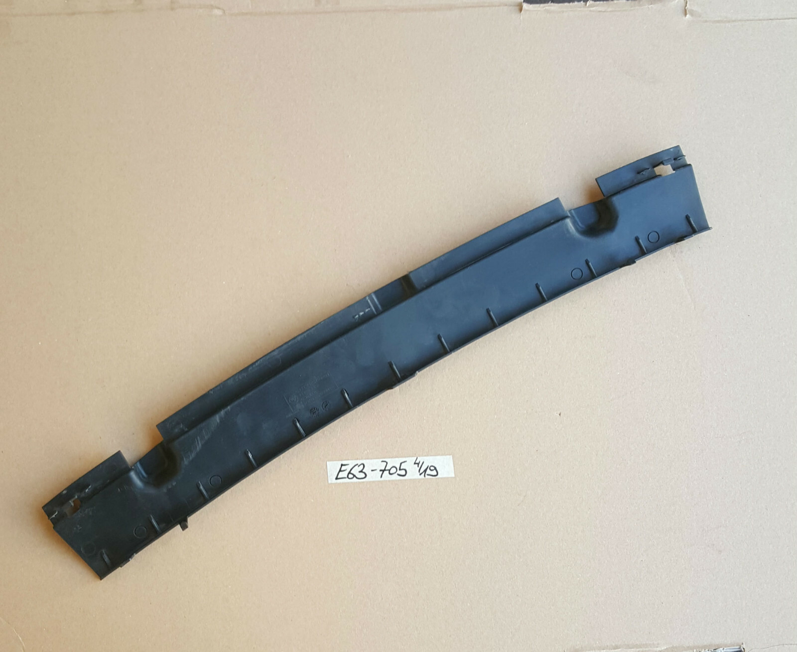 BMW E63 E64 Abdeckung Unterboden Schutz  Regen Abweiser Stoßstange VORNE 7125705