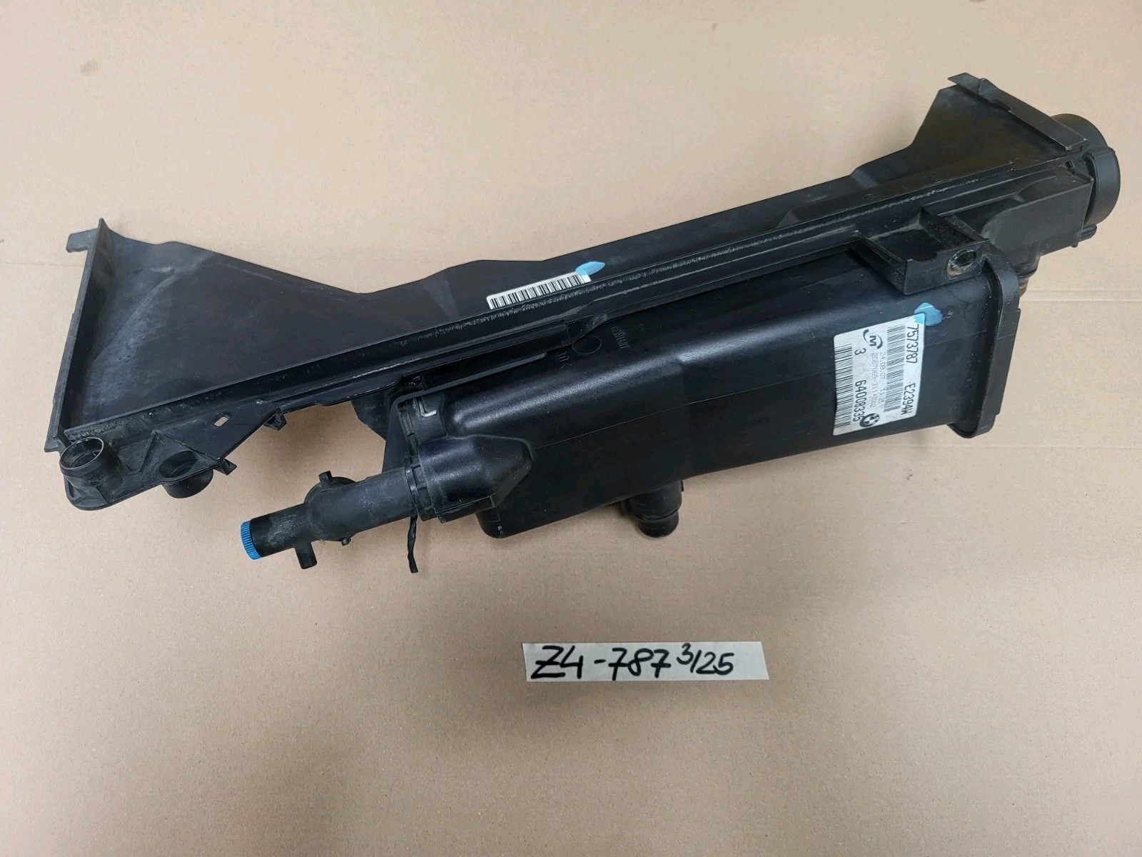 original BMW Z4 E85  Kühlwasser Ausgleichsbehälter für Wasser Kühler 7573787